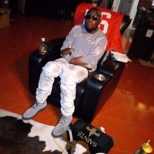 Meet your Posher, Melcolm